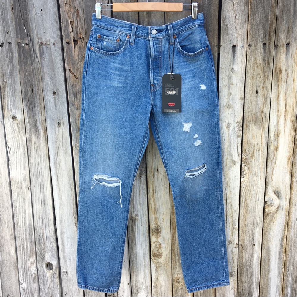 NWT Levi’s 501 High Rise Straight Leg Distressed Jean Athens Crown Blue 28